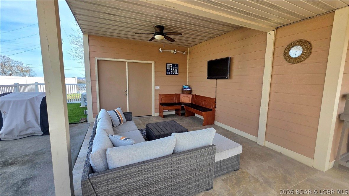 30643 Magnolia Road Gravois Mills, MO 65037 - Photo 37 of 58 Outdoor living space