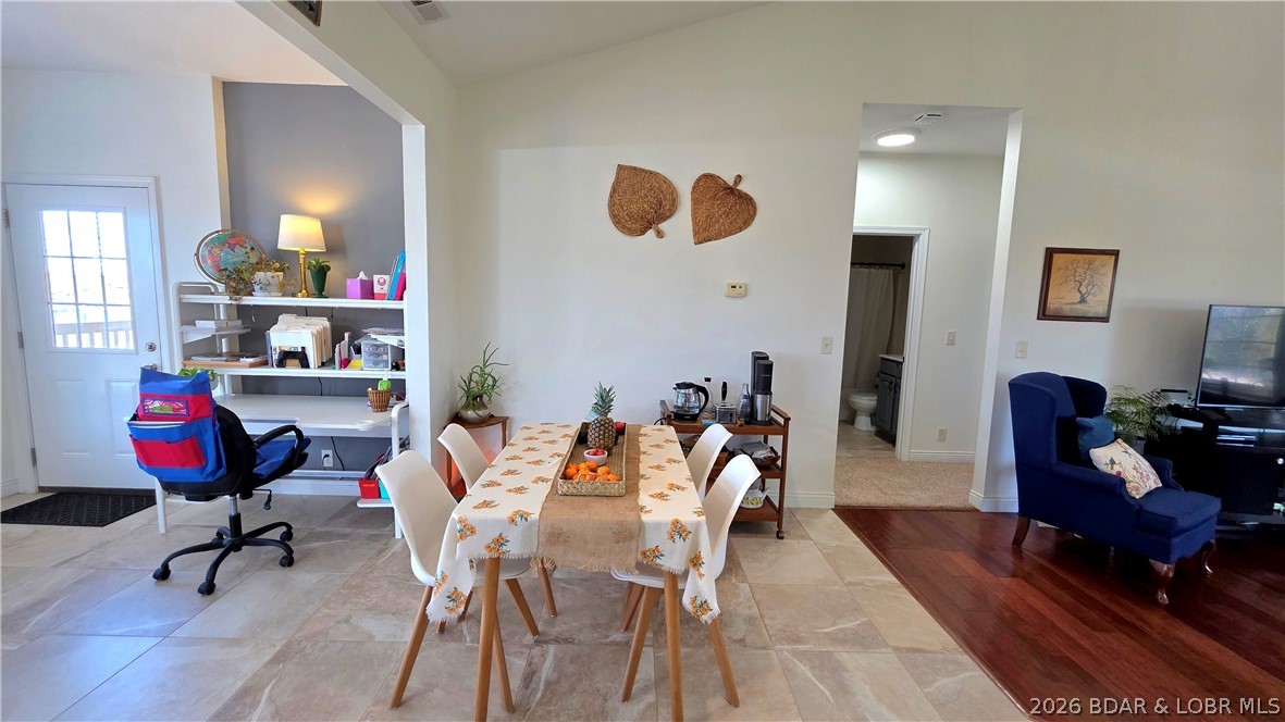 30643 Magnolia Road Gravois Mills, MO 65037 - Photo 8 of 58 Dining area