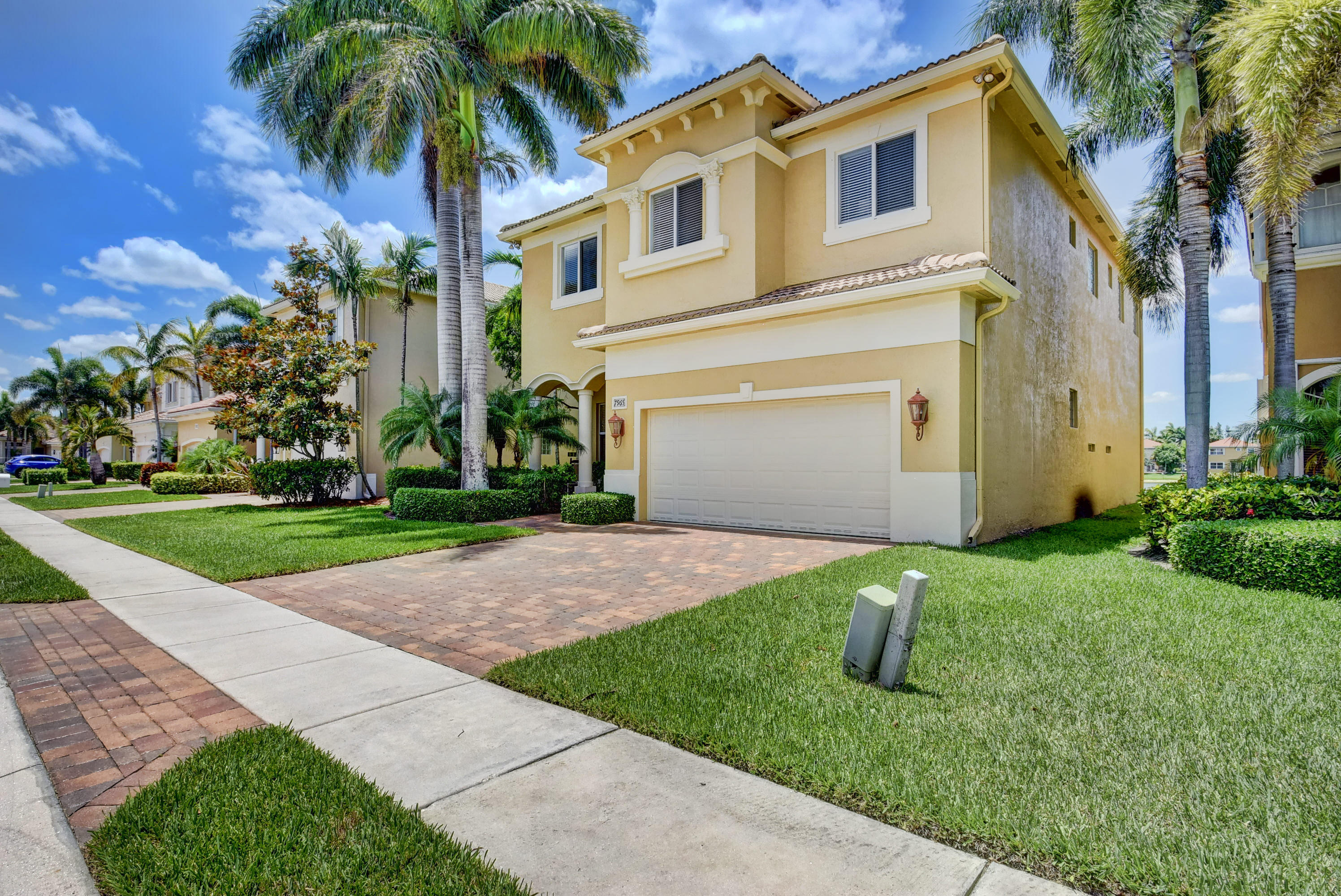 7965 Shaddock Drive Boynton Beach, FL 33436 - Photo 3 of 69 03_untitled (3)