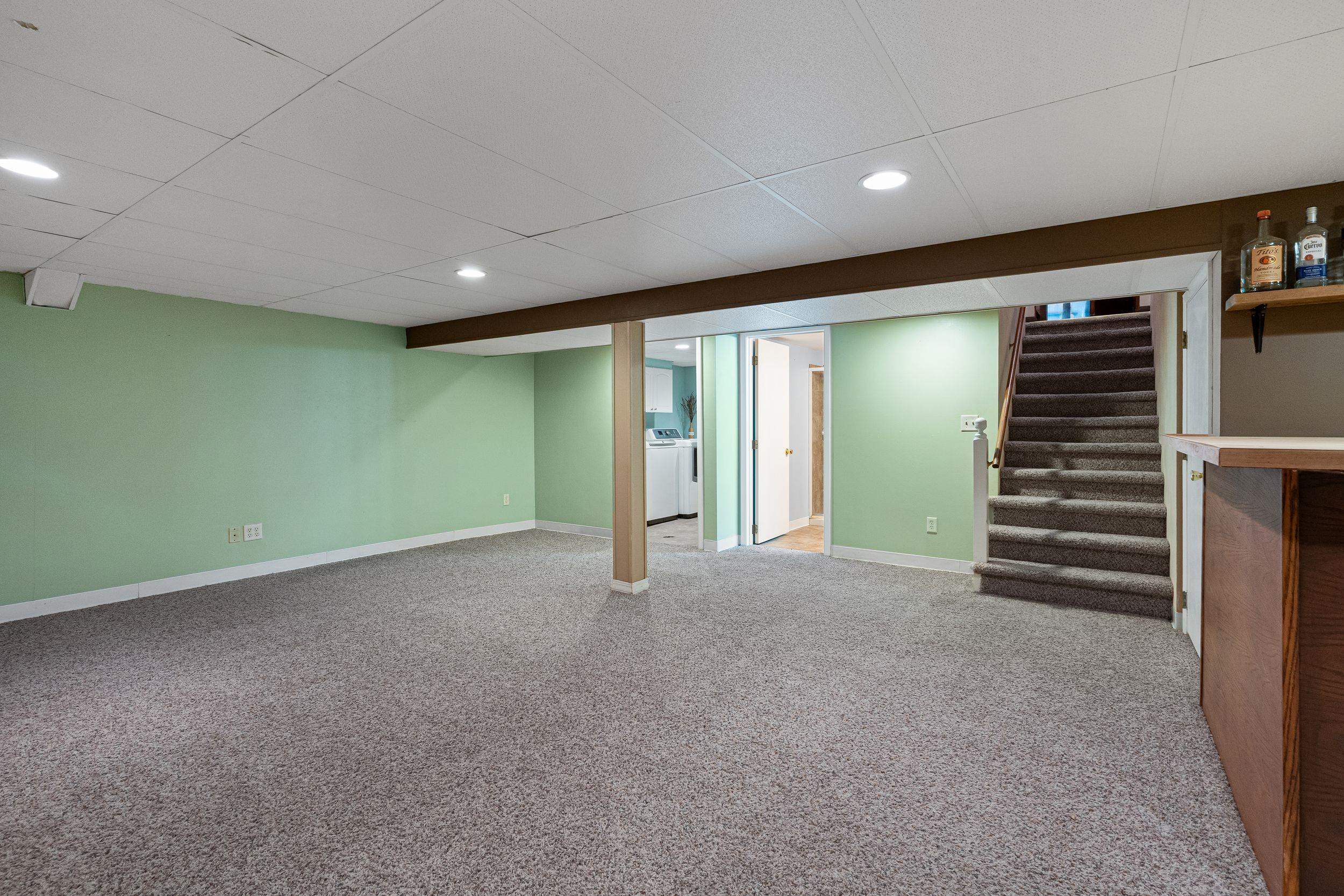 415 South Midpark Drive Appleton, WI 54915 - Photo 18 of 39 Gallery Image 18