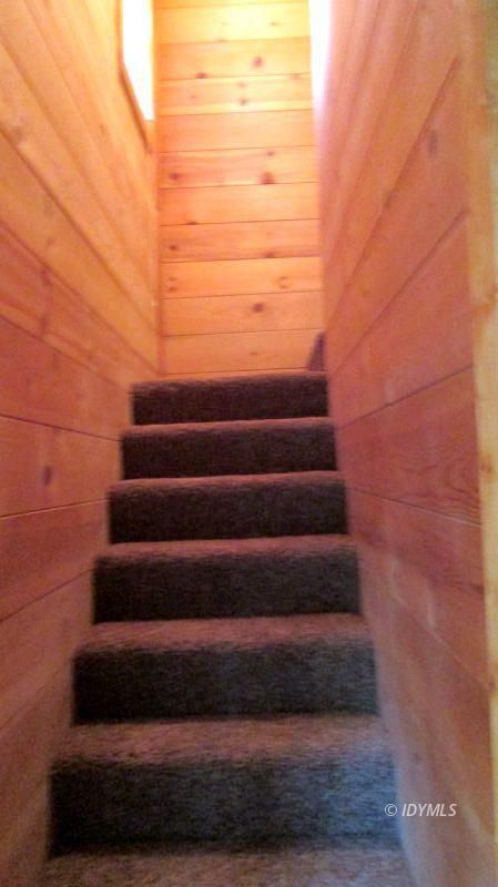 54100 Pine Crest Avenue, Unit 7 Idyllwild, CA 92549 - Photo 10 of 12 a view of entryway