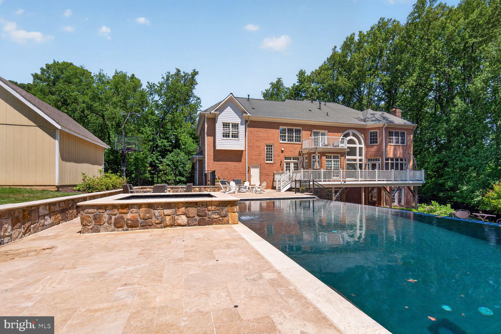 10507 Oakton Ridge Court Oakton, VA 22124 - Photo 2 of 17