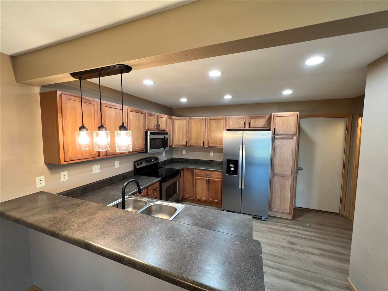 270 South Park Ridge Road North Liberty, IA 52317 - Photo 9 of 37 Gallery Image 9