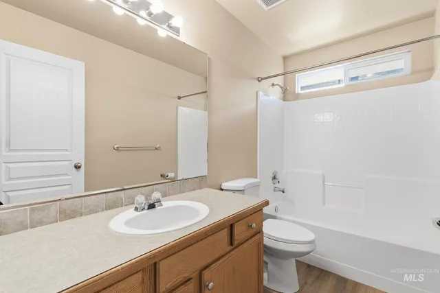 $385,000 | 8199 North Duncan Lane, Boise, ID 83714