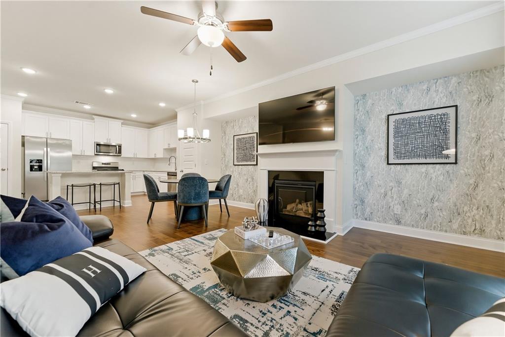7031 Cedar Glen Road Atlanta, GA 30360 - Photo 14 of 27 Gallery Image 14