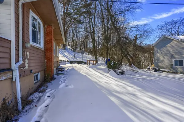 $150,000 | 1510 Hiland Avenue, Coraopolis, PA 15108