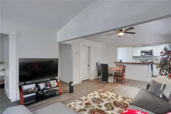 $150,000 | 1510 Hiland Avenue, Coraopolis, PA 15108