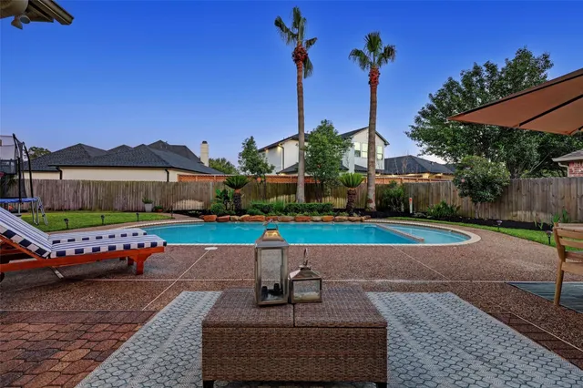 $899,000 | 5671 Grand Floral Boulevard, Houston, TX 77041