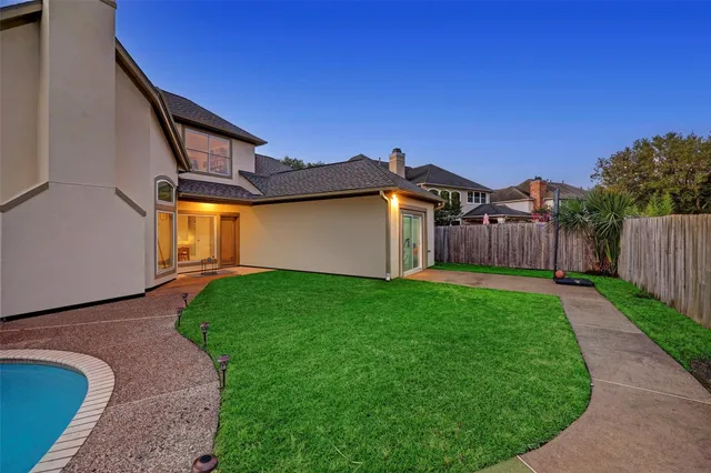 $899,000 | 5671 Grand Floral Boulevard, Houston, TX 77041