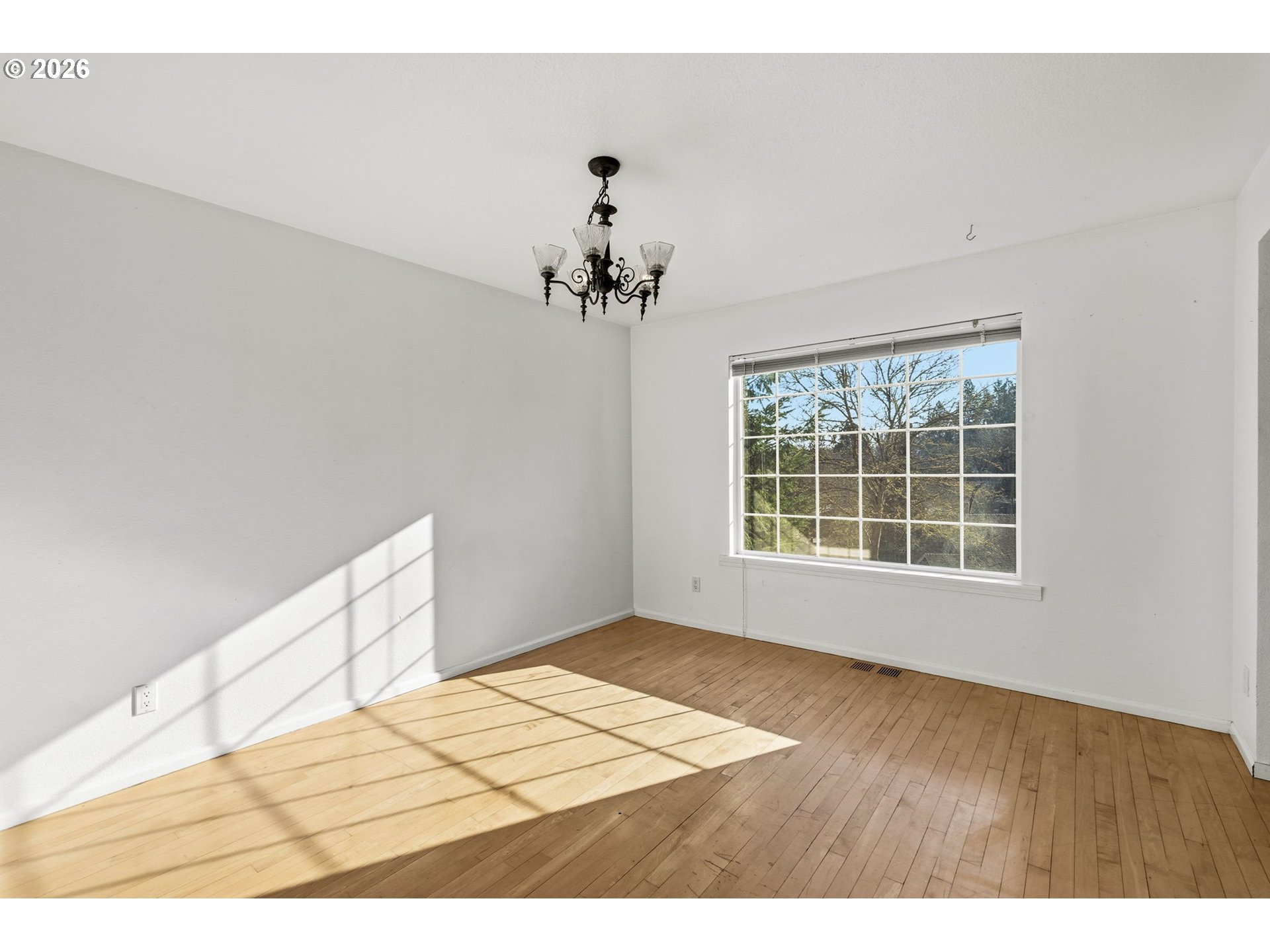 357 West 37th Avenue Eugene, OR 97405 - Photo 16 of 45