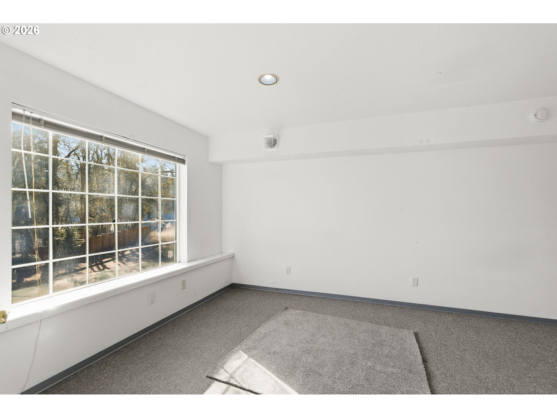 357 West 37th Avenue Eugene, OR 97405 - Photo 37 of 45