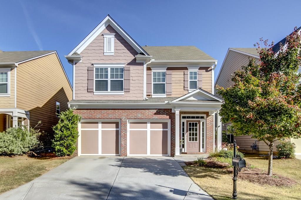 Great curb appeal, on a level lot.