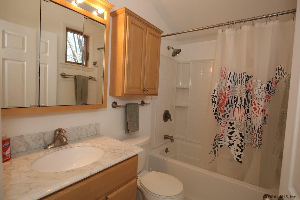 57 Jefferson Road Bethlehem, NY 12077 - Photo 18 of 25 Photo 18