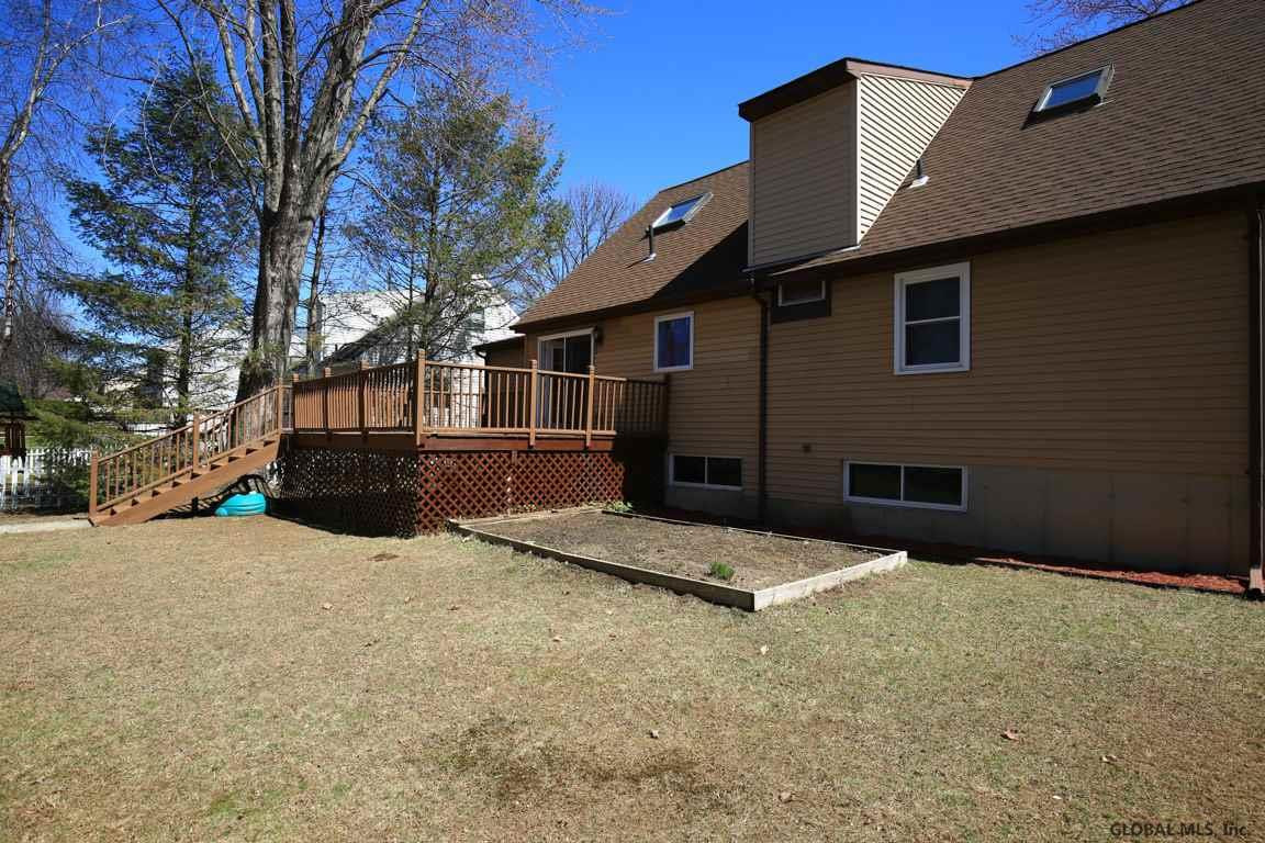 57 Jefferson Road Bethlehem, NY 12077 - Photo 22 of 25 Photo 22