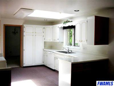 6320 West Hills Road Fort Wayne, IN 46804 - Photo 4 of 19 Gallery Image 4