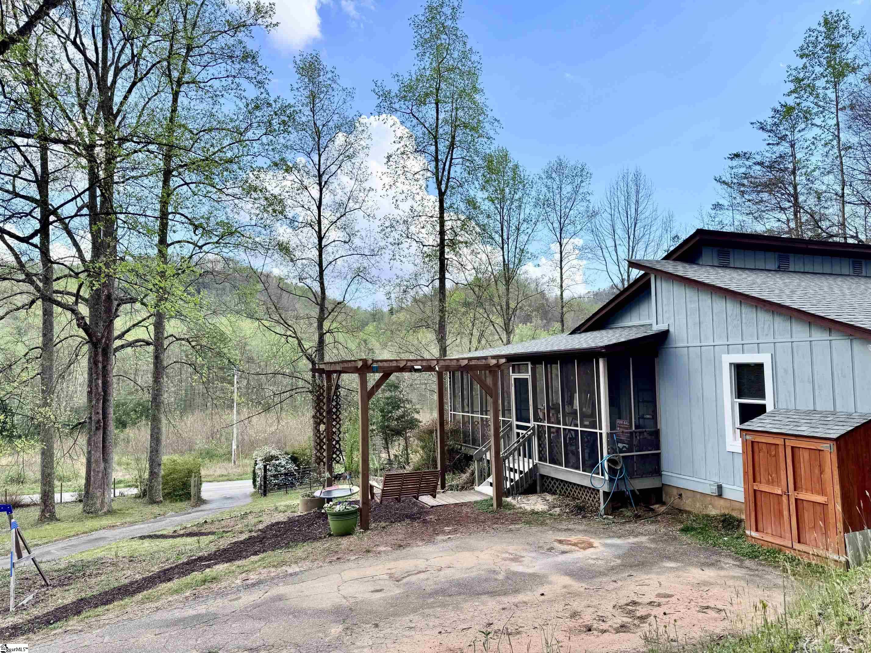 741 Gap Creek Road Marietta, SC 29661 - Photo 3 of 34