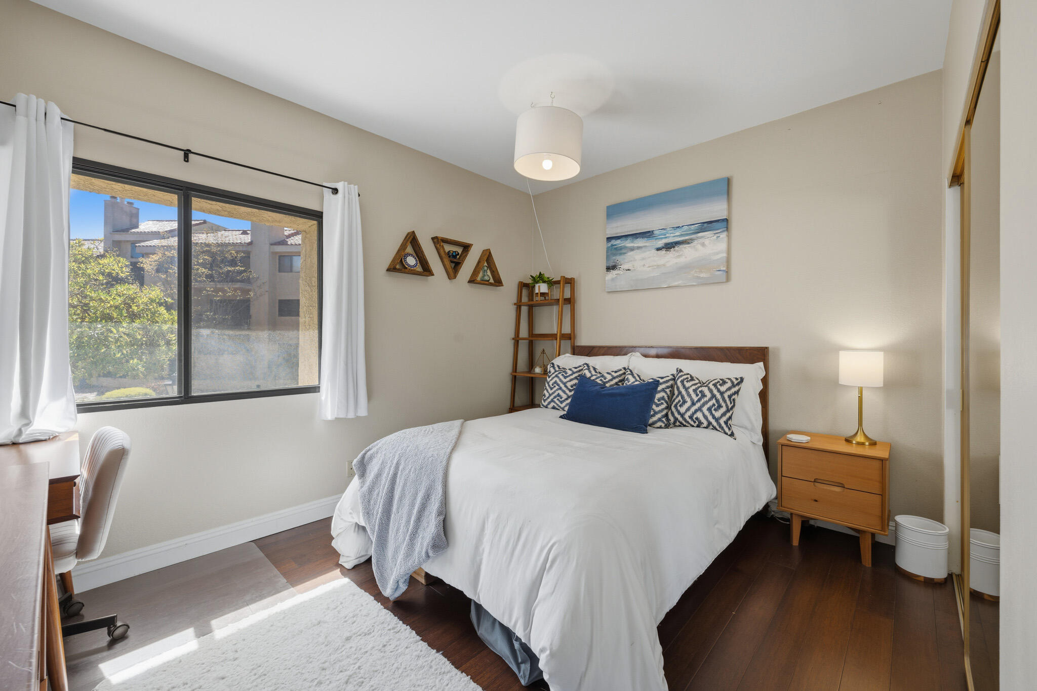 8180 Manitoba Street, Unit 255 Playa del Rey, CA 90293 - Photo 27 of 41 8180_Manitoba_Street,_Playa_Del_Rey,_CA-