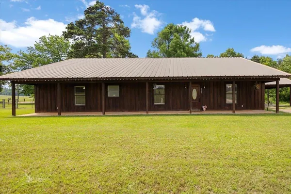 $259,000 | 1527 Highway 315, Mount Enterprise, TX 75681