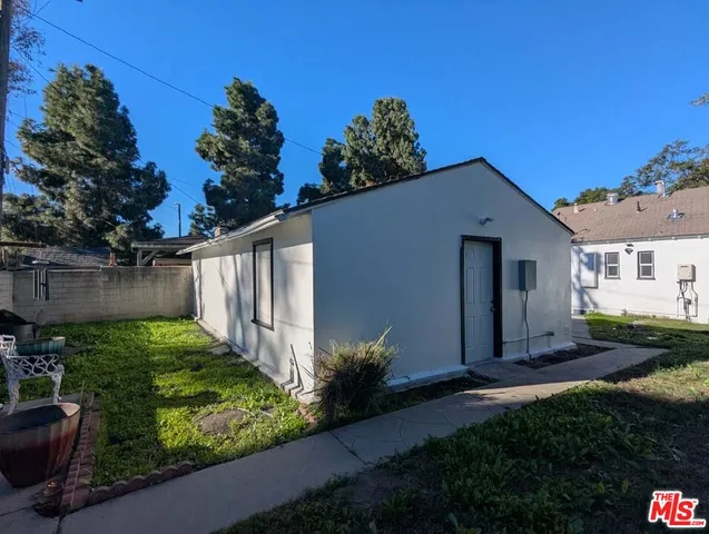 $3,995 | 3966 South Victoria Avenue, Los Angeles, CA 90008