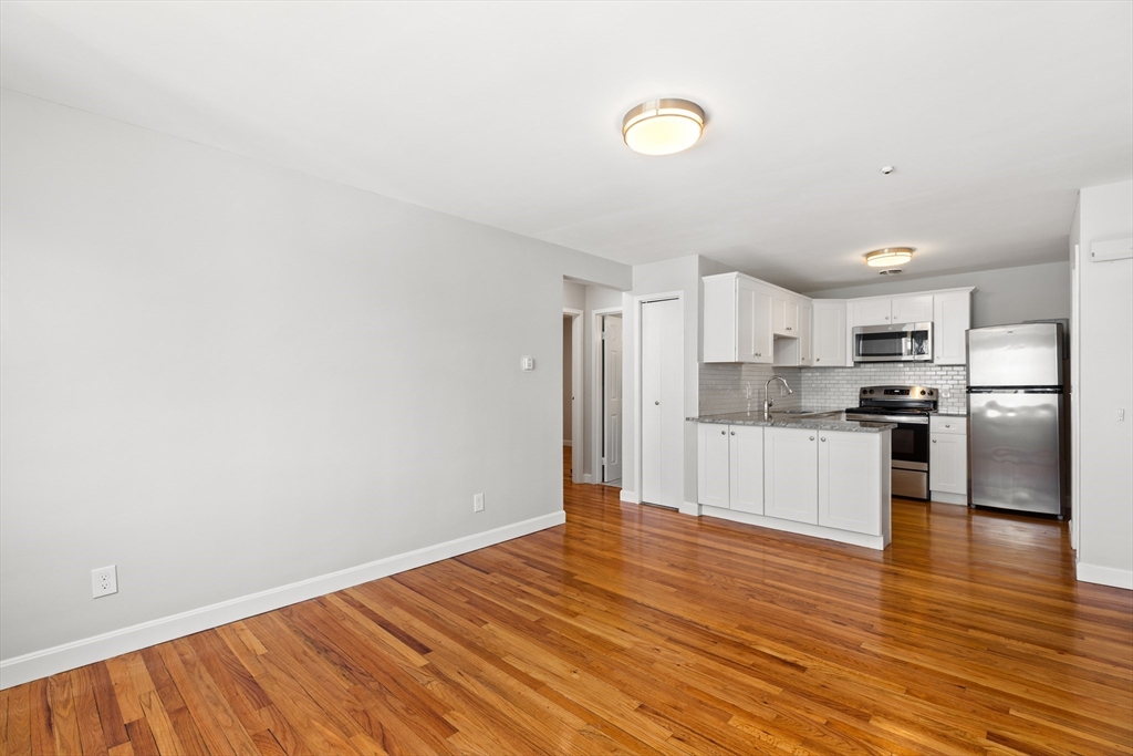 121 Warren Street, Unit 4 Watertown, MA 02472 - Photo 3 of 21