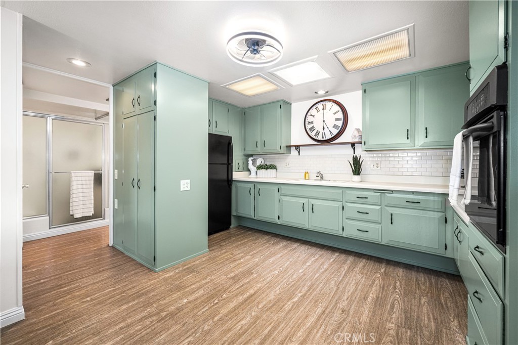 1680 Monterey Road, Unit 10G Seal Beach, CA 90740 - Photo 22 of 59