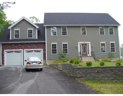38 Woodside Road Spencer, MA 01562 - Photo 1 of 15 Gallery Image 1