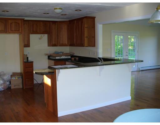 38 Woodside Road Spencer, MA 01562 - Photo 5 of 15 Gallery Image 5