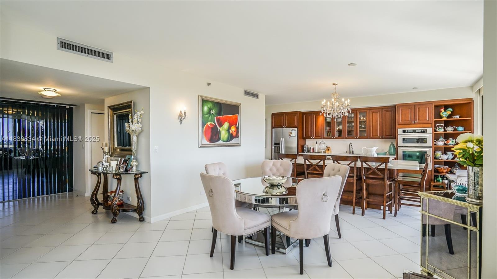 20191 East Country Club Drive, Unit 901 Aventura, FL 33180 - Photo 11 of 35