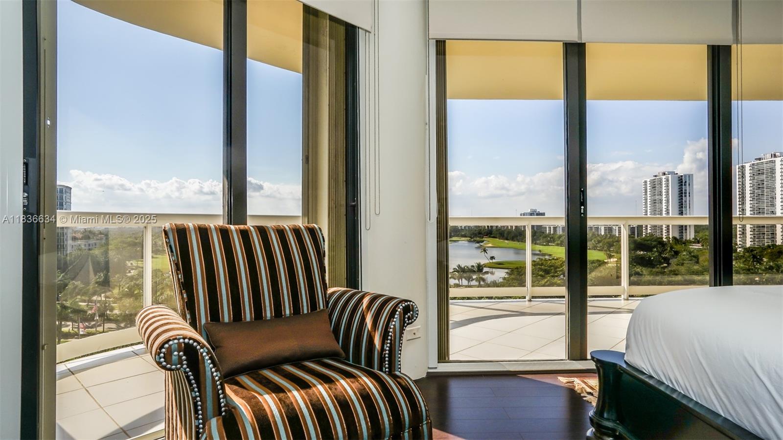 20191 East Country Club Drive, Unit 901 Aventura, FL 33180 - Photo 15 of 35