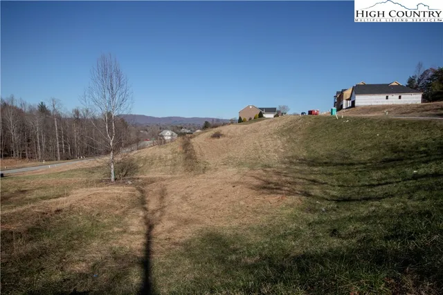 $49,000 | 408 Huntington Woods Drive North, Lenoir, NC 28645