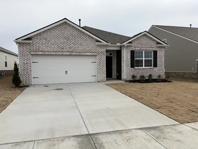 $2,150 | 7029 Penny Lane, White House, TN 37188