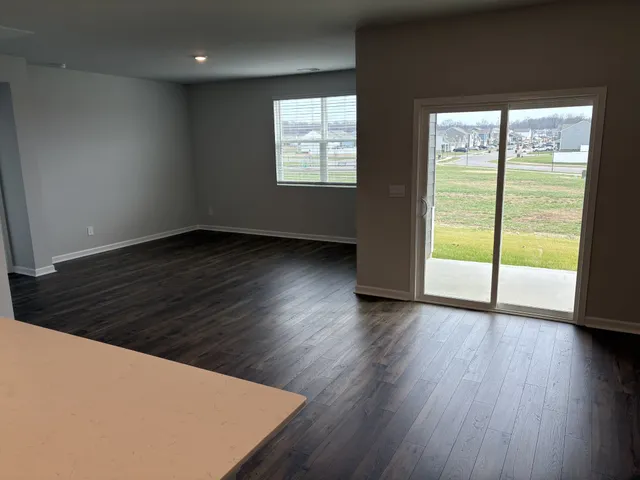 $2,150 | 7029 Penny Lane, White House, TN 37188