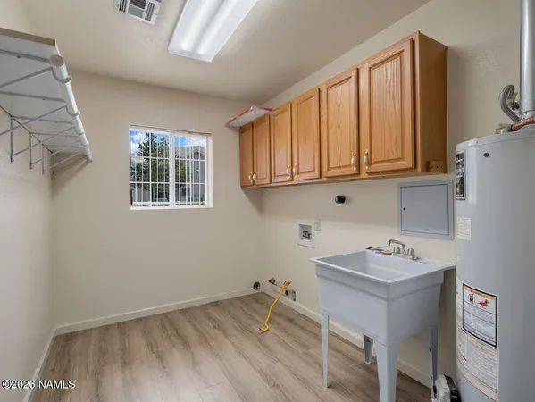 $259,900 | 110 Court Lane, Holbrook, AZ 86025