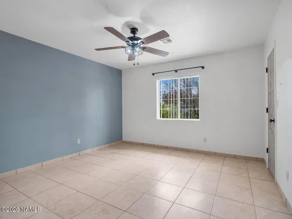 $259,900 | 110 Court Lane, Holbrook, AZ 86025