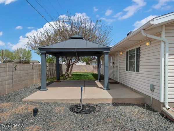 $259,900 | 110 Court Lane, Holbrook, AZ 86025