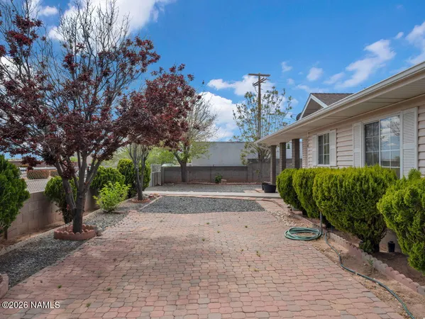 $259,900 | 110 Court Lane, Holbrook, AZ 86025