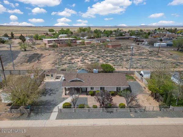 $259,900 | 110 Court Lane, Holbrook, AZ 86025