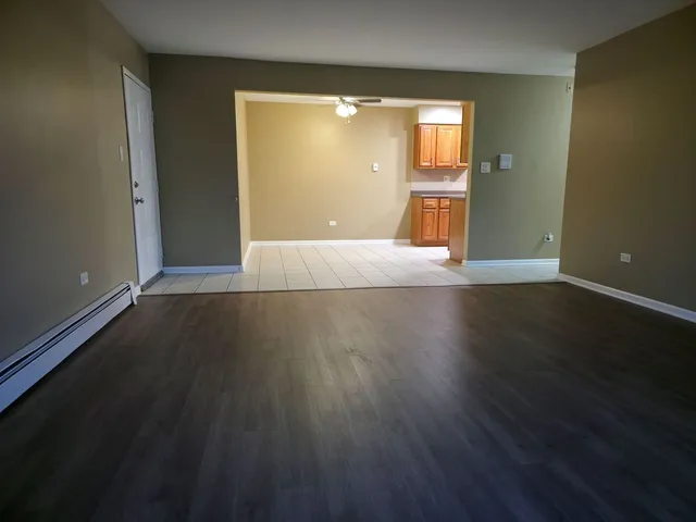 $1,750 | 1665 Coach Drive, Unit 204, Naperville, IL 60565