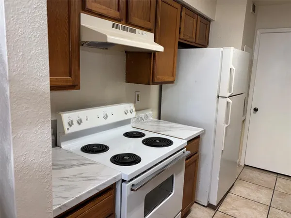 $1,195 | 9700 Leawood Boulevard, Unit 1113, Houston, TX 77099