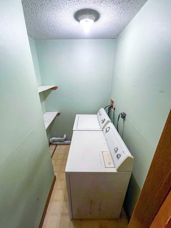 42 Mammoth Road Lowell, MA 01854 - Photo 11 of 15 a room with a small space