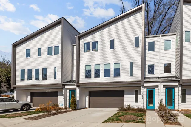 $2,999 | 1553 Pinecrest Avenue, Charlotte, NC 28205