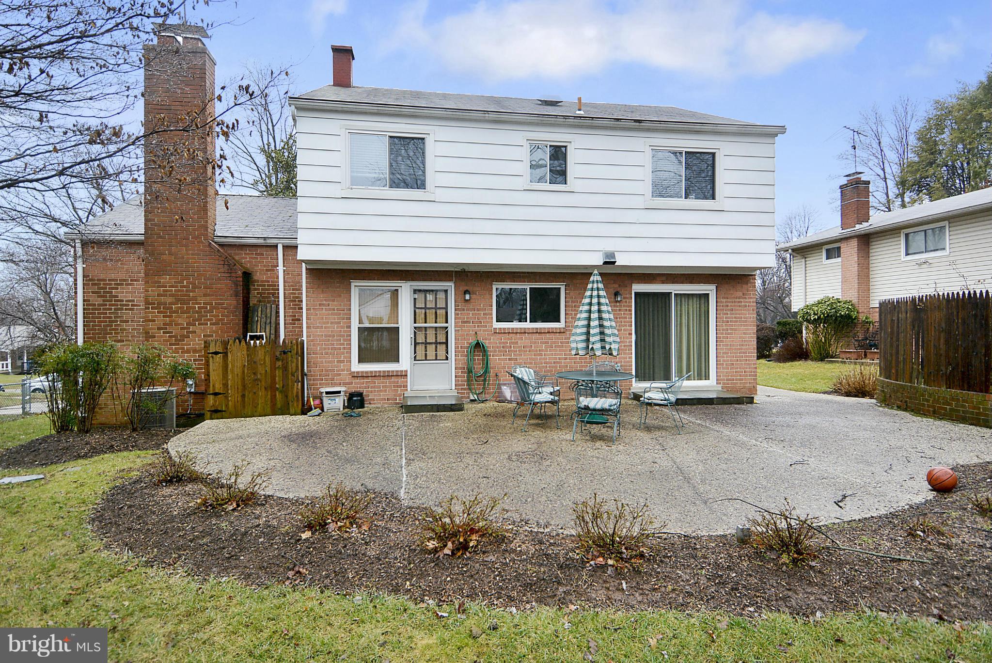 905 Holborn Street Silver Spring, MD 20902 - Photo 30 of 30 Exterior (Rear)