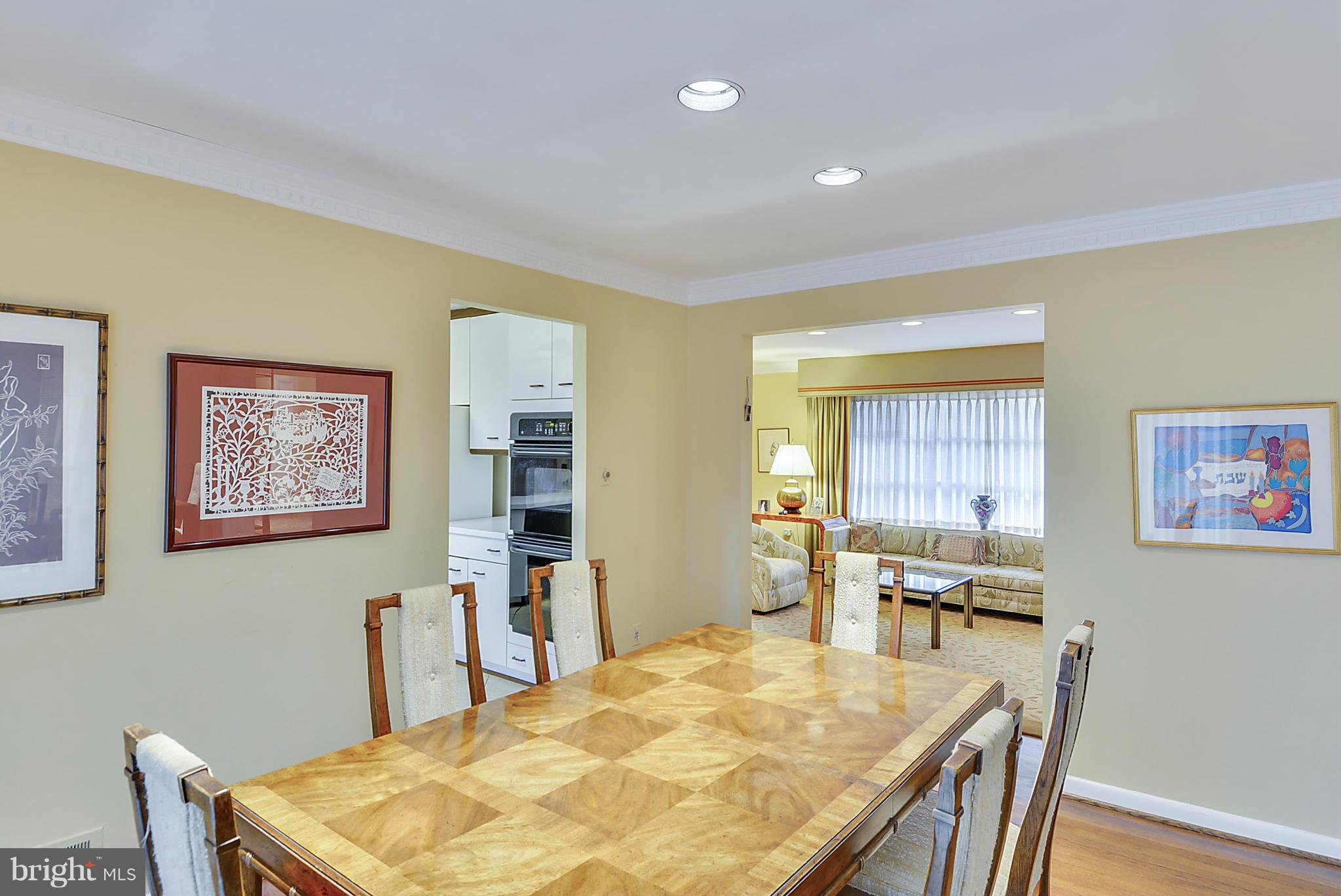 905 Holborn Street Silver Spring, MD 20902 - Photo 8 of 30 Dining Room
