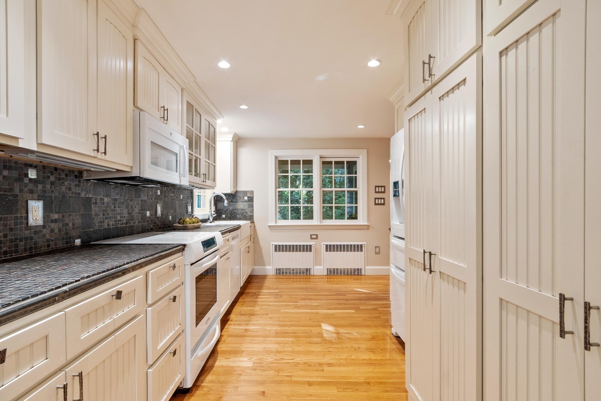 5 Tavern Lane Lexington, MA 02421 - Photo 15 of 41 Gallery Image 15