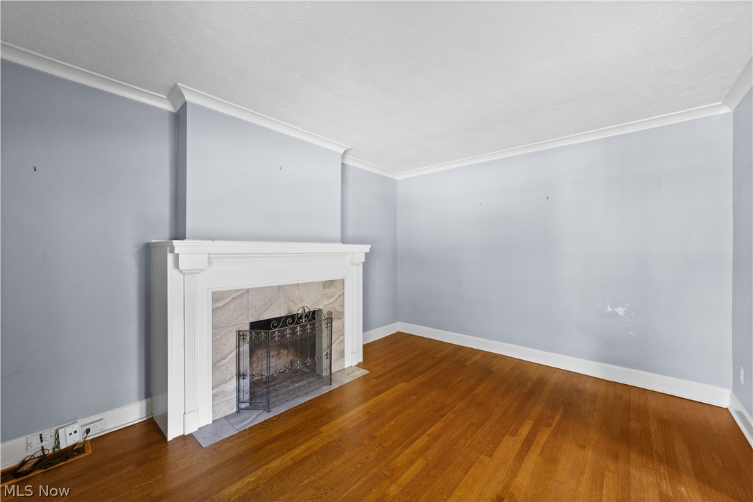874 Roanoke Road Cleveland Heights, OH 44121 - Photo 4 of 24