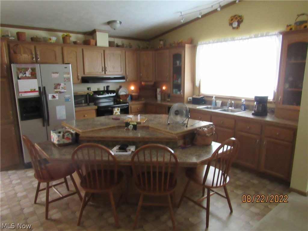 1724 Bridge Street Dresden, OH 43821 - Photo 10 of 22