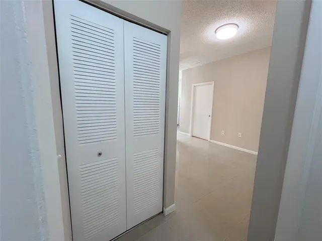 $2,050 | 1881 Northwest 96th Terrace, Unit 7C, Pembroke Pines, FL 33024