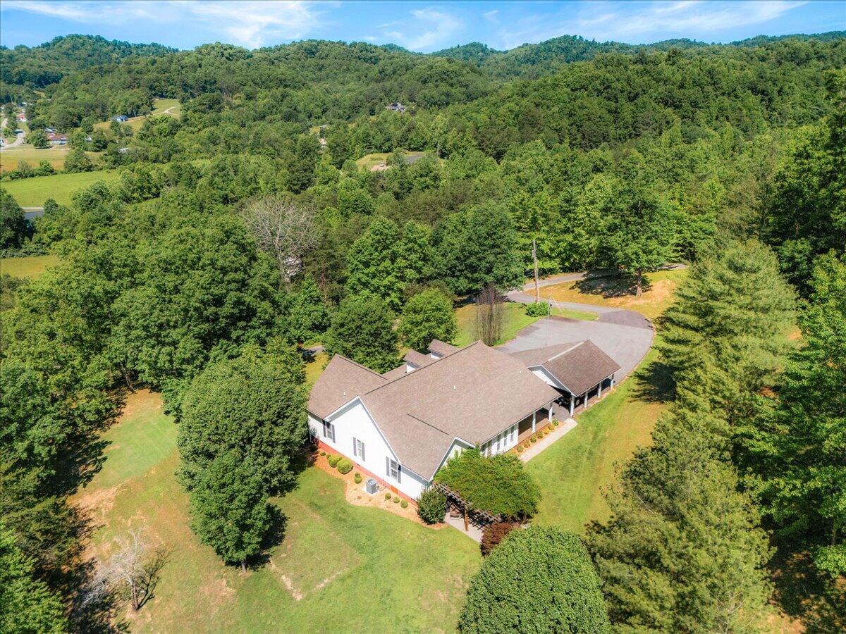 342 Jarve Hollow Road Manchester, KY 40962 - Photo 39 of 47 51-Aerial