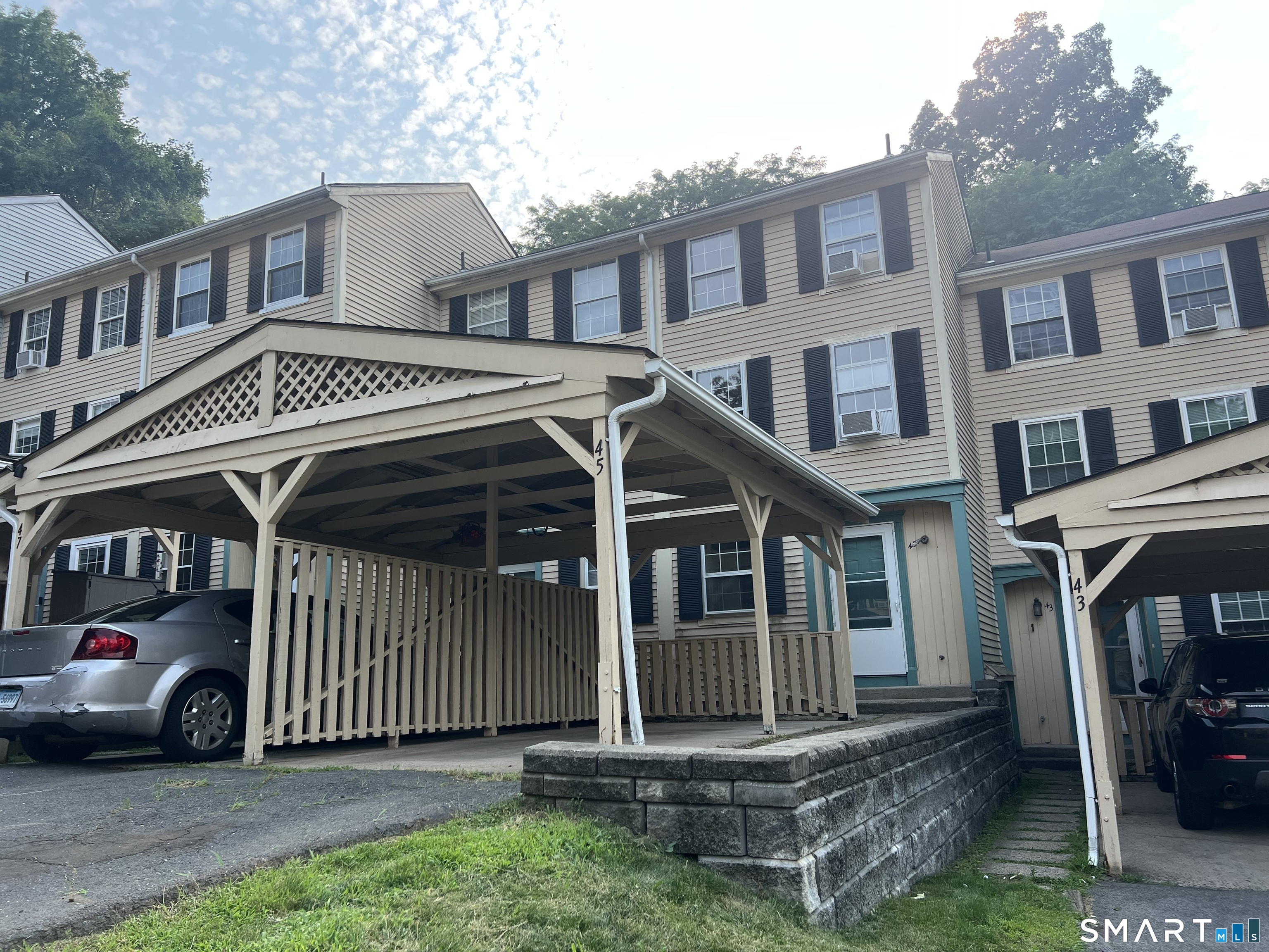 45 Rising Trail Drive, Unit 45 Middletown, CT 06457 - Photo 2 of 25