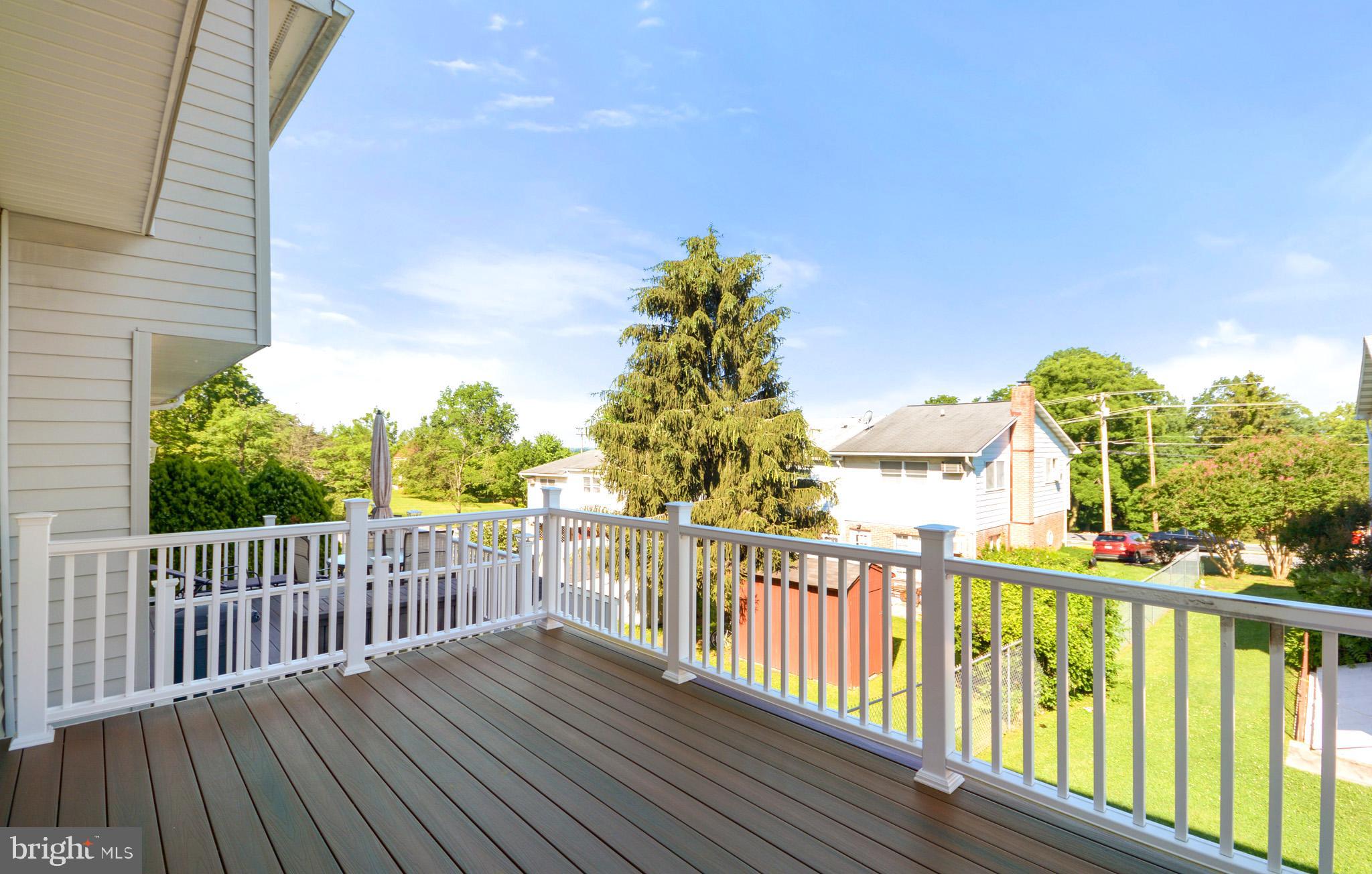 109 Valley View Court Boonsboro, MD 21713 - Photo 28 of 34 Large deck for hanging out or entertaining